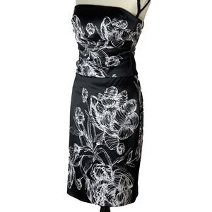 WHITE HOUSE BLACK MARKET